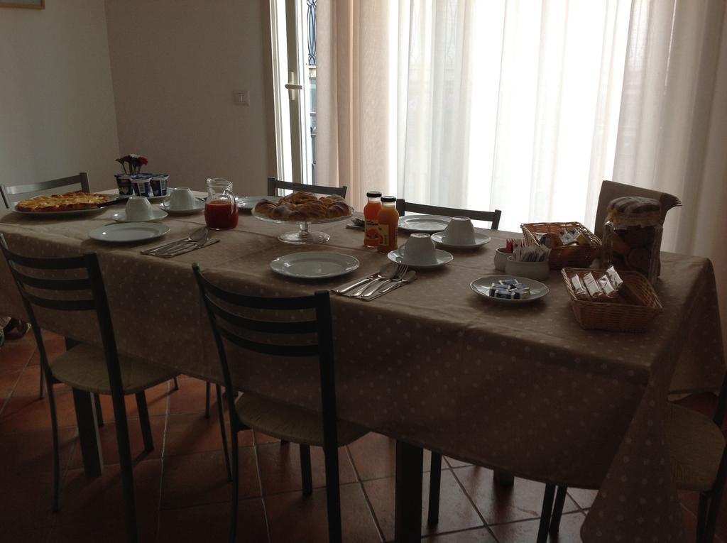 B&B A Casa Di Amici Giardini Naxos Εξωτερικό φωτογραφία